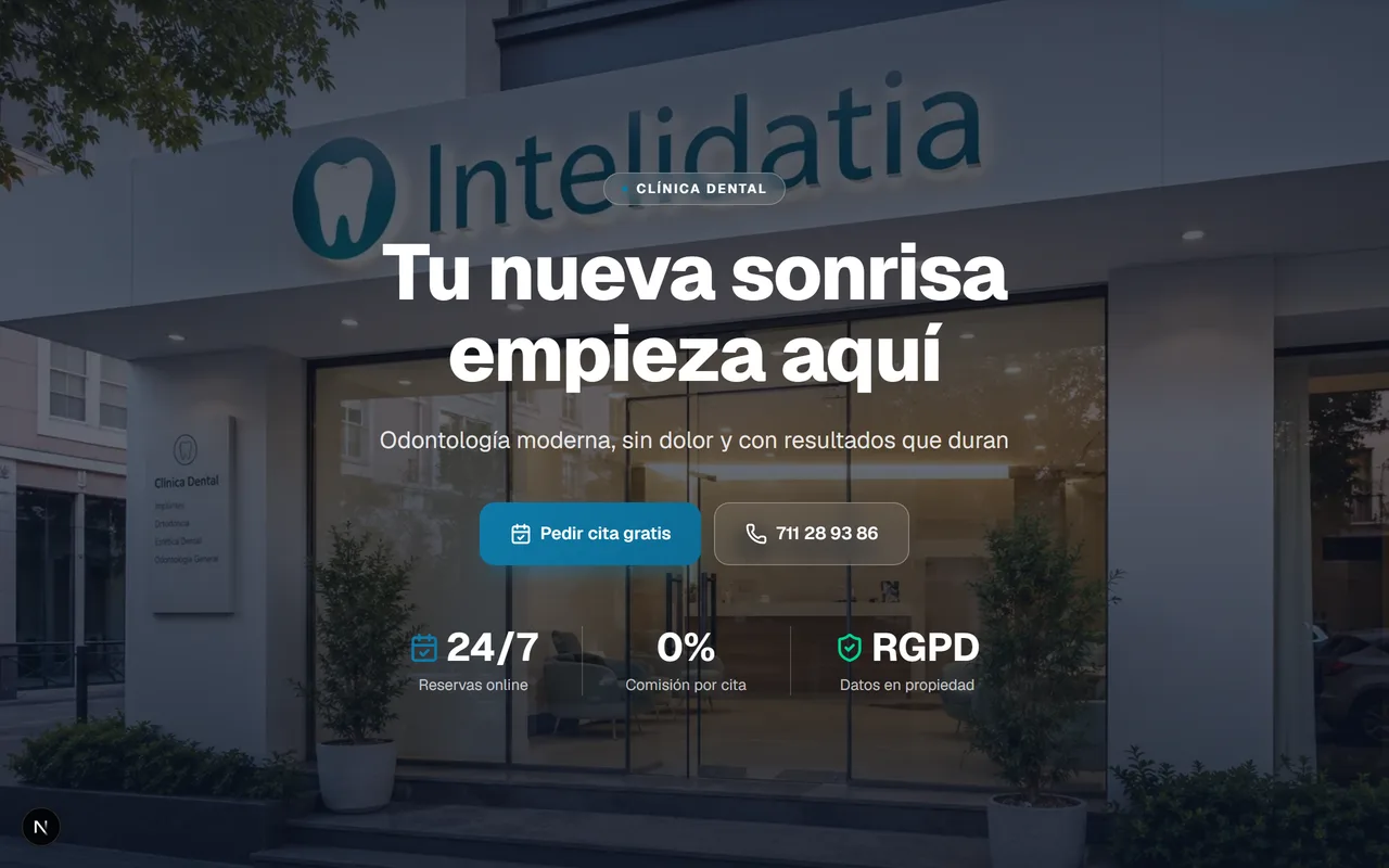Sistema de Clínica Dental de Intelidatia: web y panel con datos de muestra