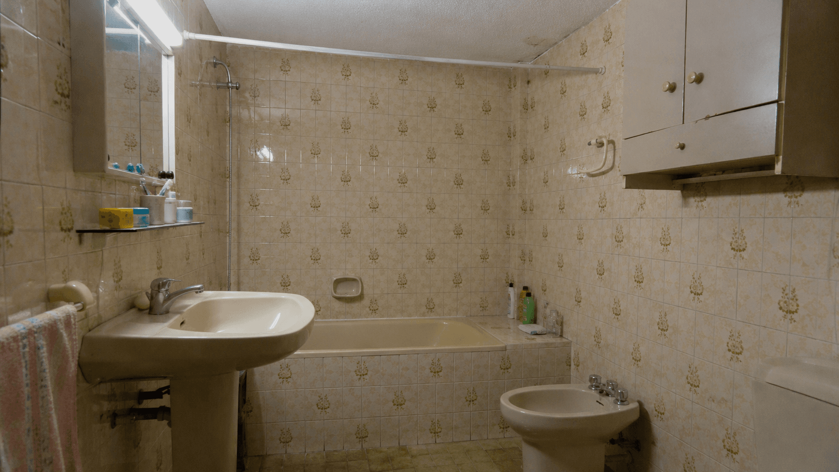 Antes — Baño completo · 6,5 m²